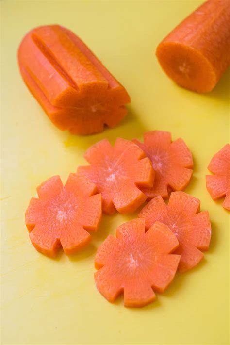 carrots flower 9