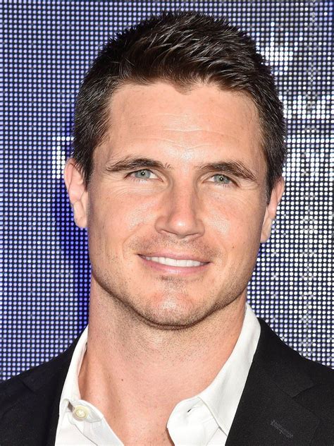 robbie amell movies tv shows  roku channel roku