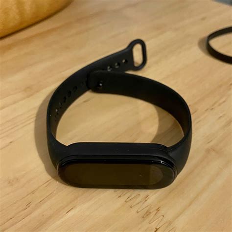 MiBand 6, Mobile Phones & Gadgets, Wearables & Smart Watches on Carousell