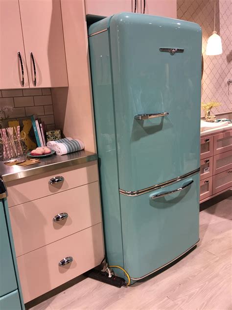Vintage Industrial Refrigerator at Irene Rayburn blog