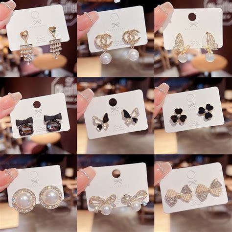 anting anting stud gaya klasik elegan  wanita mudah