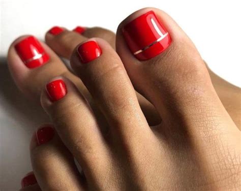 Красный педикюр - 50 идей нейл дизайна • Журнал NAILS | Красный педикюр ...