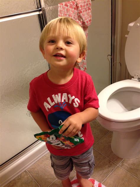 The Steg Family Chronicles: Potty Time! :)