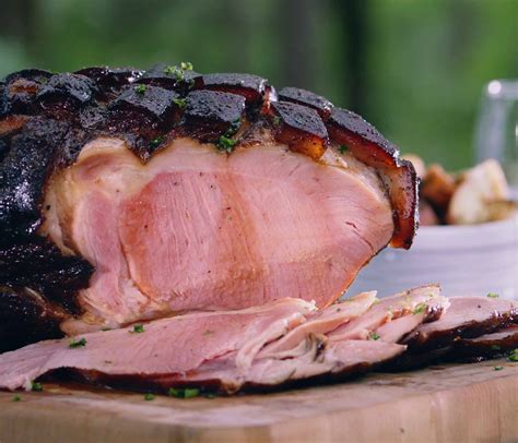 Cured BBQ Smoked Ham Recipe | Kingsford®