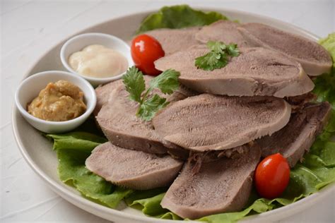 Как варить говяжий язык: все тонкости - Со Вкусом