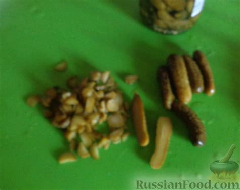 Рецепт: Солянка на курином бульоне на RussianFood.com
