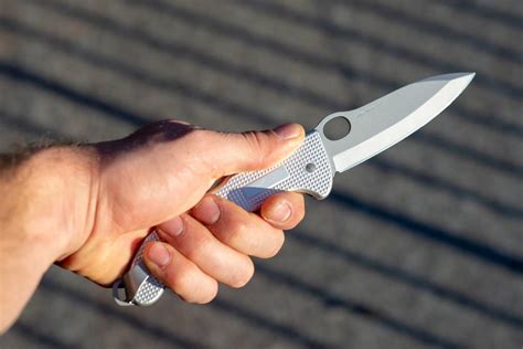 Swiss Army 'Hunter Pro Alox' Review: Big Folding Knife, Modern ...