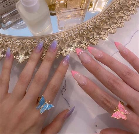˗ ˏˋ 𝑠𝑜𝑢𝑡ℎ𝑓𝑙𝑖𝑟𝑡 ♥︎ | Bride nails, Minimalist nails, Nails