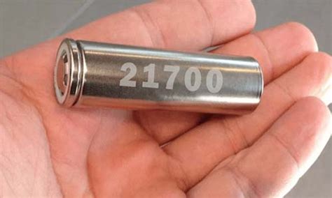 What Is a 21700 Battery? - Microcell Battery