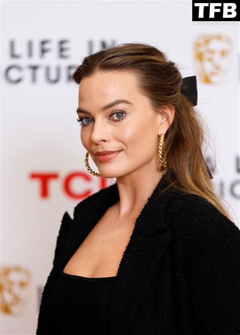 Margot Robbie Nude Photos & Videos 2024 | #TheFappening