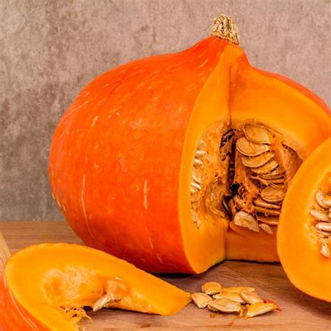 Can You Eat Raw Pumpkin? We Have the Answer and MORE! - Foodiosity