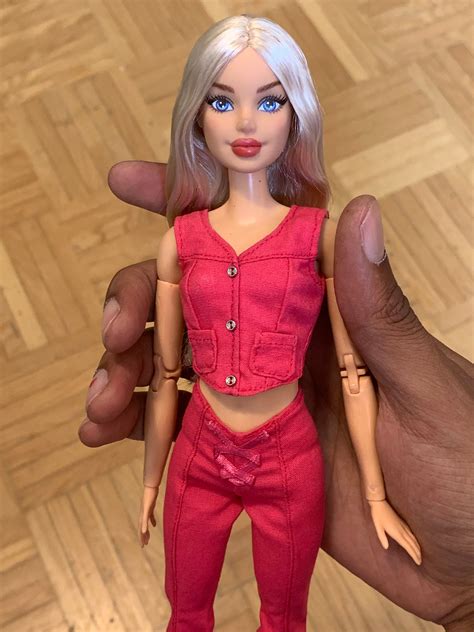 fantastic barbie dolls  check  guide musrikan abata