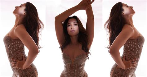Tamannaah Bhatia wins hearts with her latest photoshoot