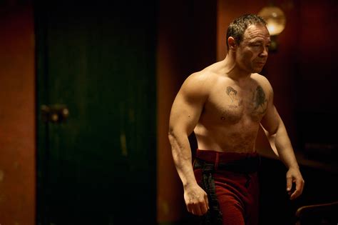 ‘A Thousand Blows’ is gewoon één van de spannendste en sfeervolste