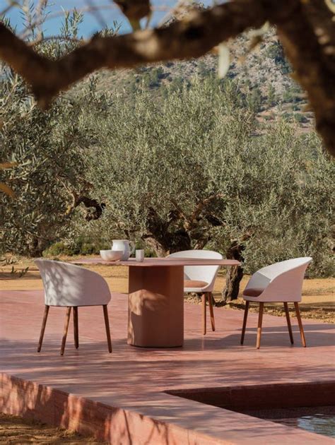 Outdoor design tables — Expormim