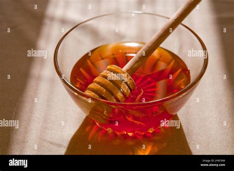 Medicinal honey hi-res stock photography and images - Alamy