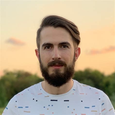 Artem Novichkov – Medium