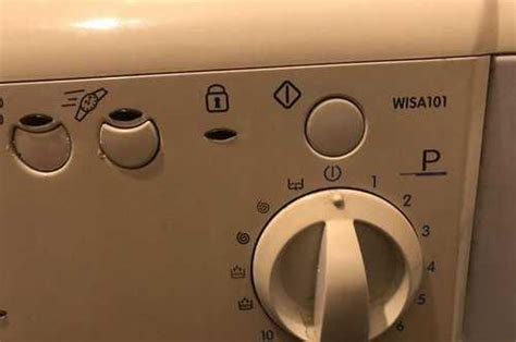 Стиральная машина indesit wisa 101 Москва | Бытовая техника | Festima ...