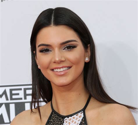 Justin Bieber And Kendall Jenner Are Good Friends In Real Life — They