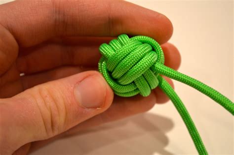 Paracord Monkey's Fist : 9 Steps - Instructables