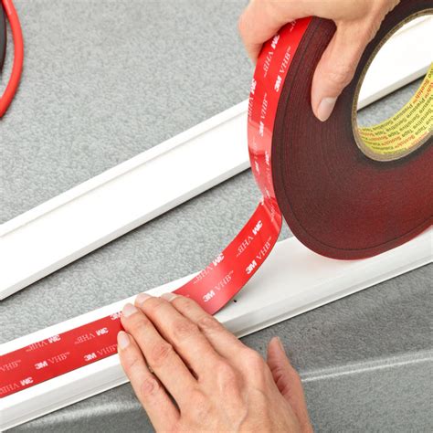 3M™ VHB™ 4910F Çift Taraflı Şeffaf Bant