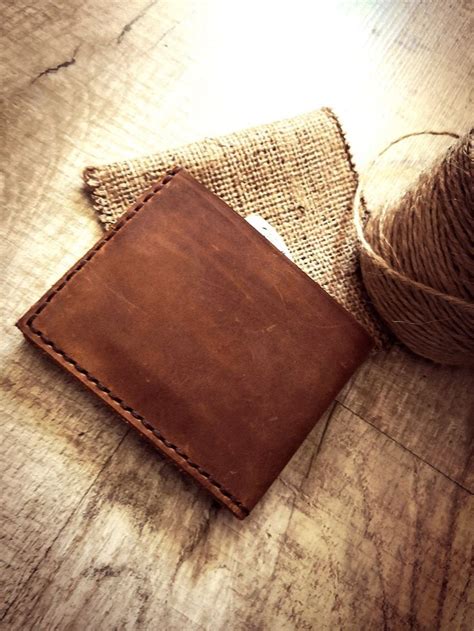 Кожаный коричневый мини кошелек | Wallet, Bifold