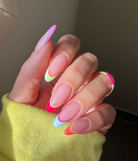 Unhas Amendoadas - Unhas amendoadas: como fazer, como cuidar e inspirações