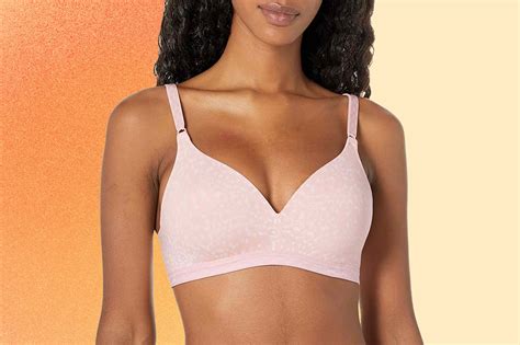Shoppers Are Ditching Their Bulky, Wired Bras for This 'Soft and