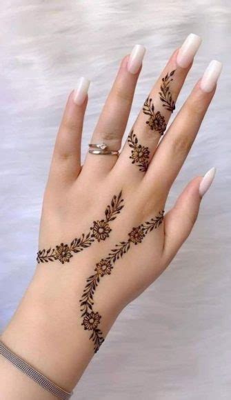 70 Minimal Henna Designs : Spiral Flower I Take You | Positive Quotes ...