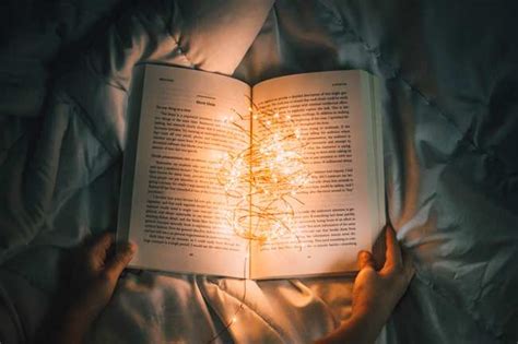 3 Stellar Research-Backed Benefits of Reading Fiction