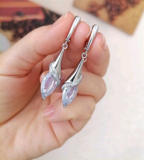 Серебряные Серьги с лунным камнем Эмма купить в интернет-магазине ...