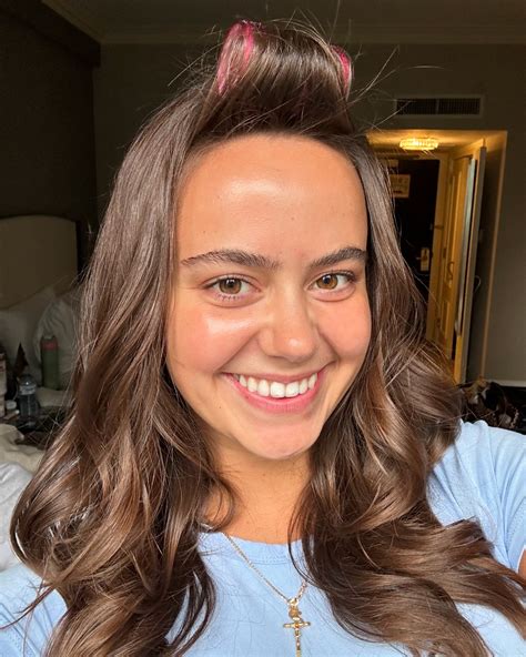 spencer e barbosa 🦋💕🧸 | this is ur reminder that you don’t need makeup