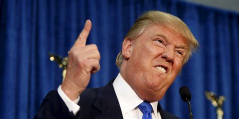 Donald Trump Can't Stop Angry Tweeting Like A 10 Year Old, Warren