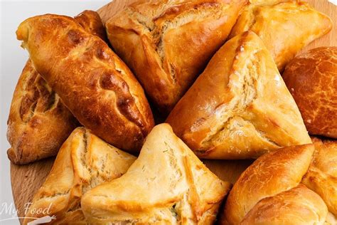 Пирожок с капустой и мясом - заказать на обед в Минске