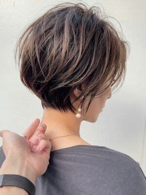 35 Bold & Elegant Back-View Pixie Cuts - Page 28 of 35