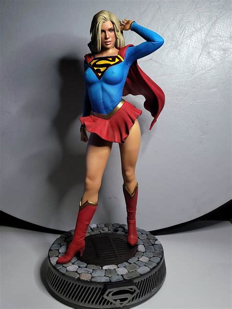 Sexy Supergirl 1/4 Scale Custom Statue (SOLDOUT) - Unboxing Bros