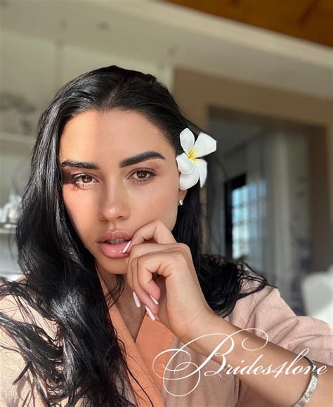 Olena, 37y.o.,Divorced, from Dubai ID 50898 | Brides4Love