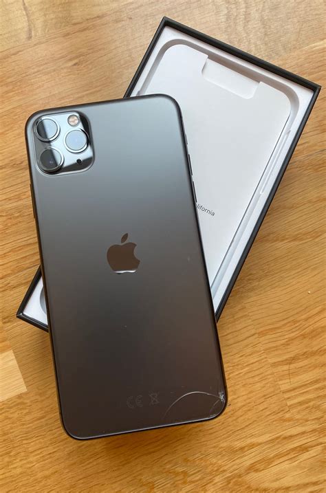 iPhone 11 Pro Max 64GB - Apple バザール