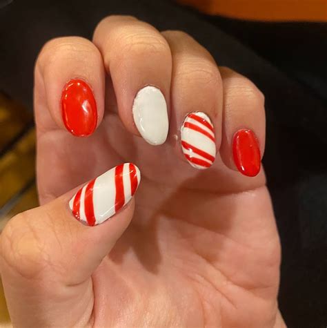 Winter Nail Inspo