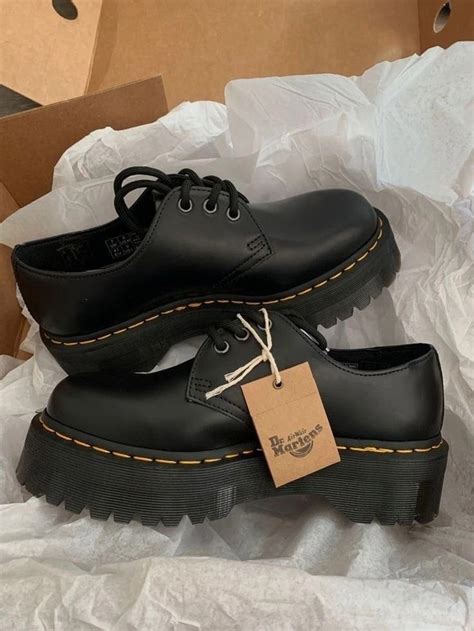 Pin by Настюшка🤍 on ~aesthetics~ | Fashion shoes, Cute shoes, Swag shoes