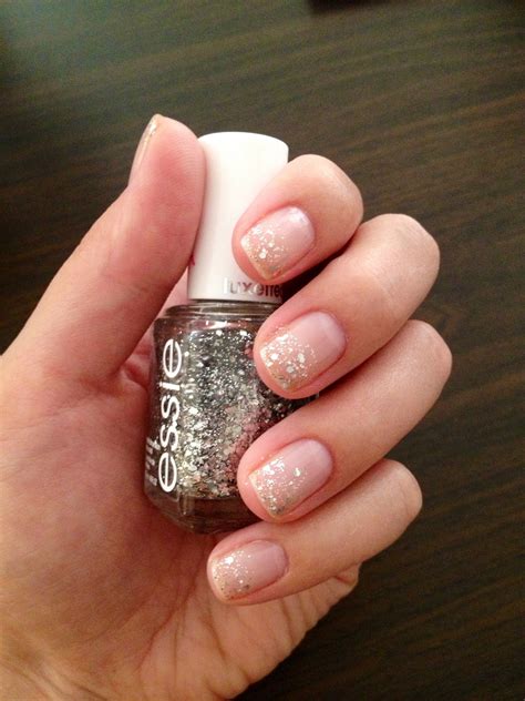 Ombré glitter French manicure | Glitter french manicure, Manicure ...