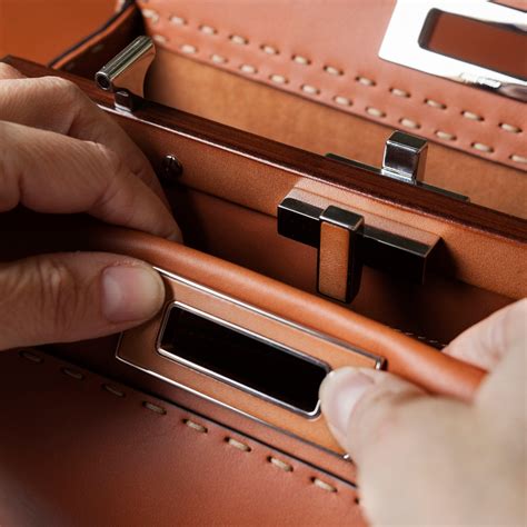 FENDI | Offizielle Online-Boutique