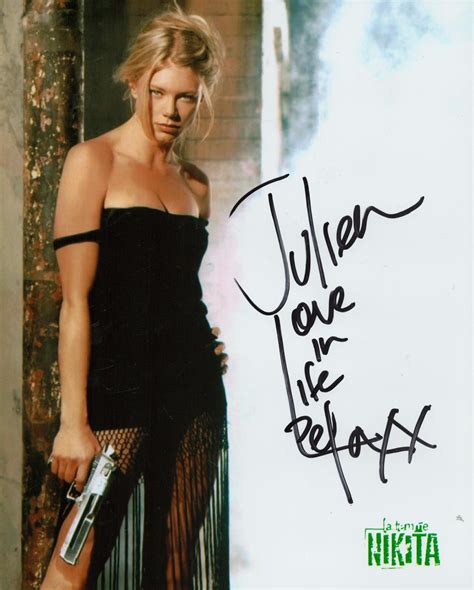 At Auction: Peta Wilson signed colour photo 10x8 Inch. Dedicated. Promo
