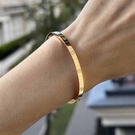 Браслет Cartier Love маленькая модель купить в Москве за 495 000 руб ...