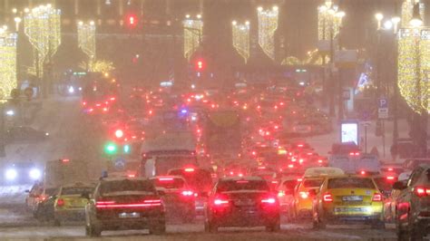 Москвичам рассказали о погоде в последний день года - Мослента