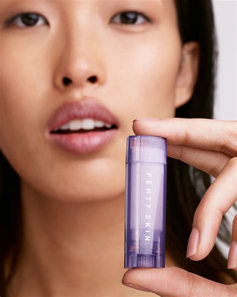 Lux Balm Ultra-Hydrating Cherry Lip Balm | Fenty Skin