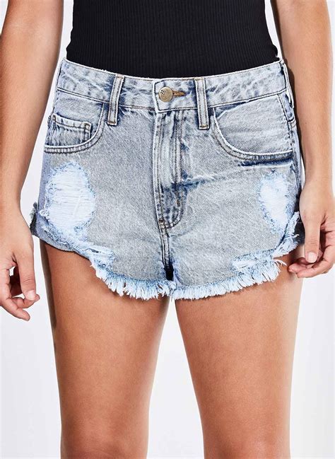 Shorts Jeans Cintura Baixa - Short Jeans Claro Boyfriend de Cintura Baixa - youcom: vem cá conferir ...