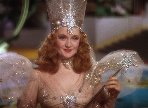 Glinda - The Wizard of Oz Photo (17565073) - Fanpop