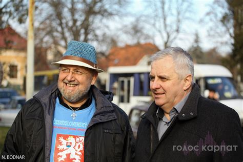 В Ужгороді встановили міні – скульптуру Енді Ворхола / ФОТО | Голос Карпат