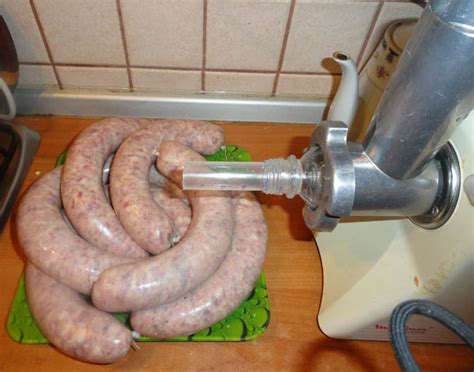 Как надеть кишку на мясорубку